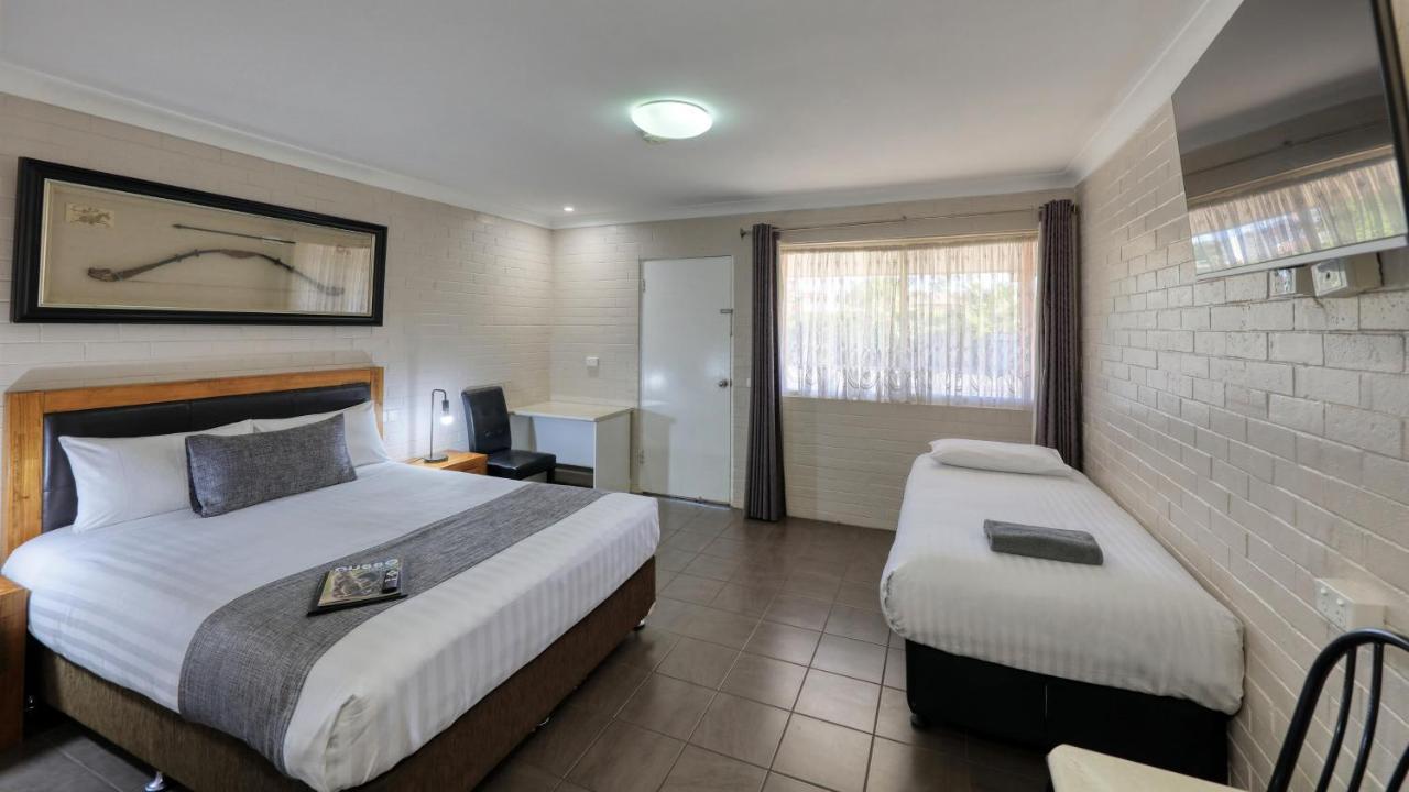 Country Leisure Motor Inn Dubbo Exterior photo