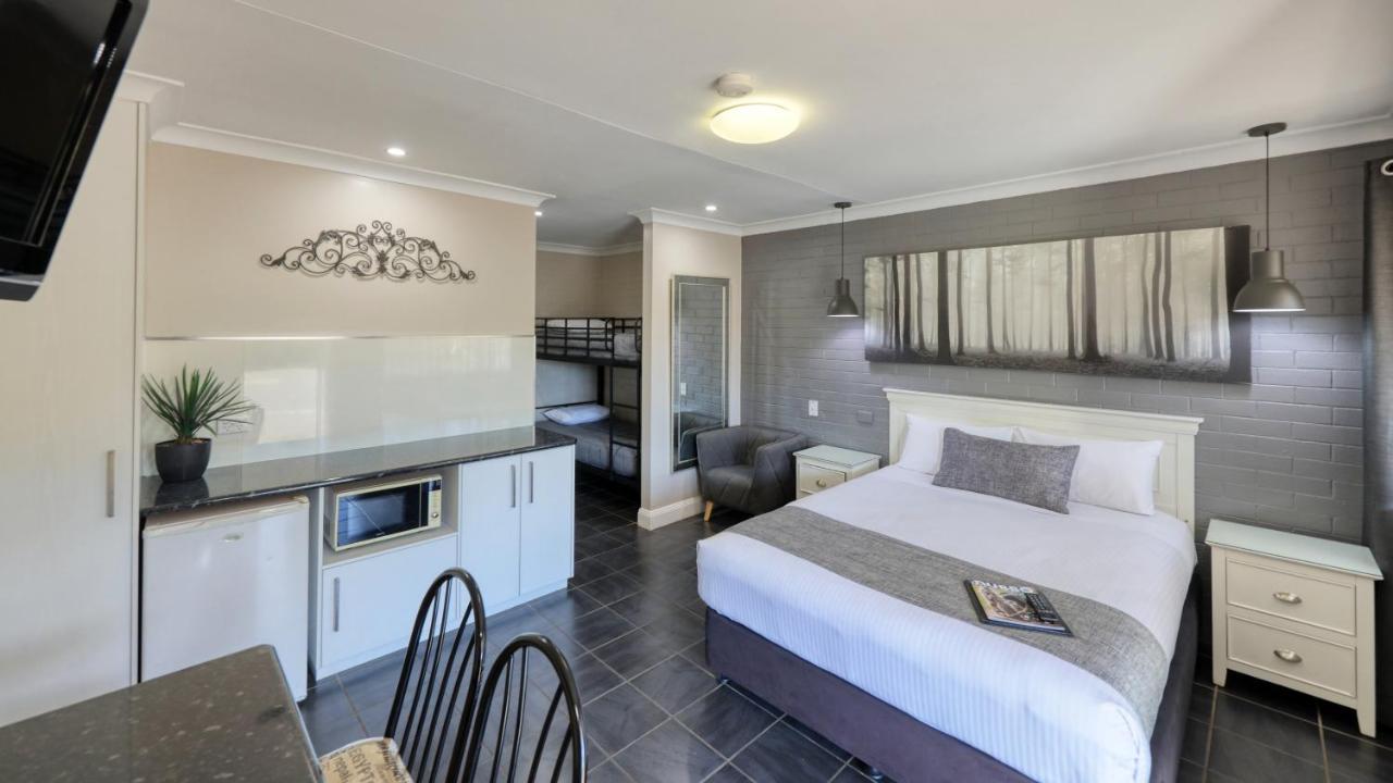 Country Leisure Motor Inn Dubbo Exterior photo
